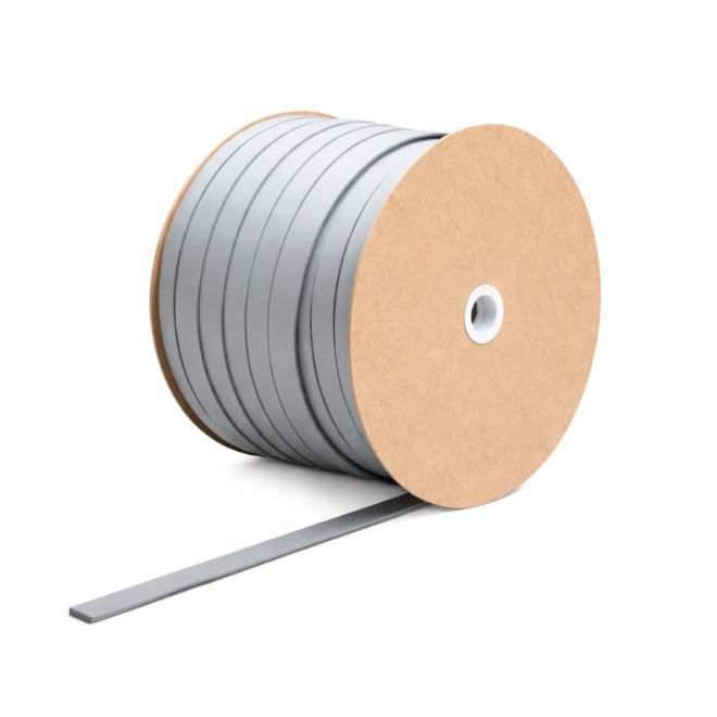 Metal Stud 20mm Foamband op Rol - 100mtr